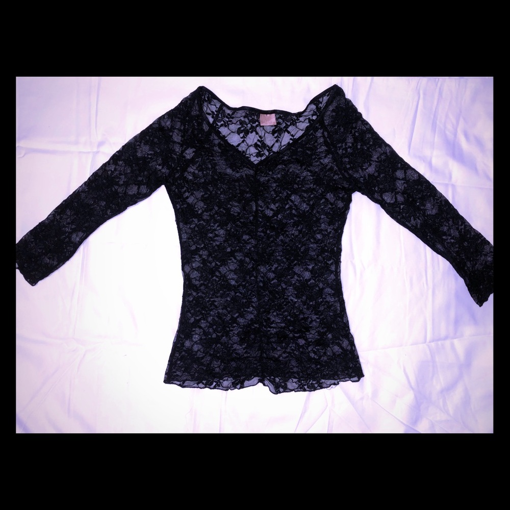 Black floral Daydream top